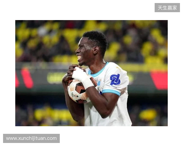 水晶宫vs狼队：迪恩-亨德森、伊斯梅拉-萨尔首发，若泽-萨、乌戈-布埃诺出战