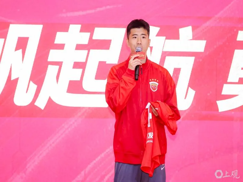 上海海港富盛经开6-1上海赛更达，李圣龙双响杨黔东获处子球